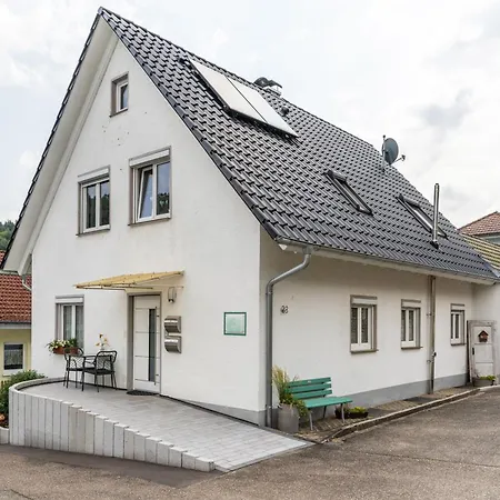 Haus 23 *