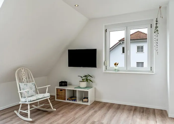 Haus 23 אטנהיים